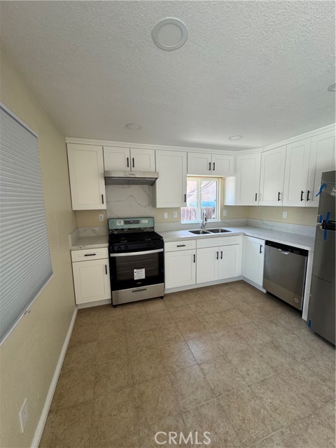 Detail Gallery Image 5 of 20 For 510 Harvest Rd, Perris,  CA 92571 - 3 Beds | 2 Baths