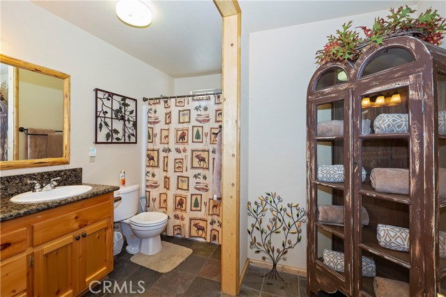 Detail Gallery Image 26 of 53 For 1053 Cherokee St, Fawnskin,  CA 92333 - 4 Beds | 3/1 Baths
