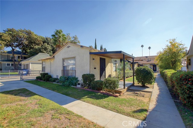 Detail Gallery Image 4 of 12 For 252 San Francisco, Pomona,  CA 91767 - – Beds | – Baths