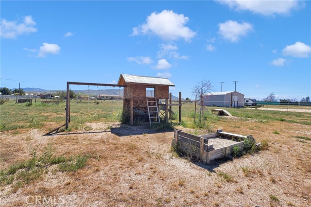 Detail Gallery Image 48 of 52 For 23661 Laurel, Apple Valley,  CA 92308 - 4 Beds | 3 Baths