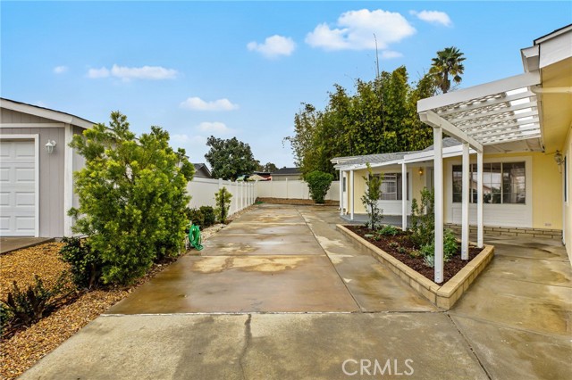 Detail Gallery Image 2 of 39 For 38262 via Oruga, Murrieta,  CA 92563 - 3 Beds | 2 Baths