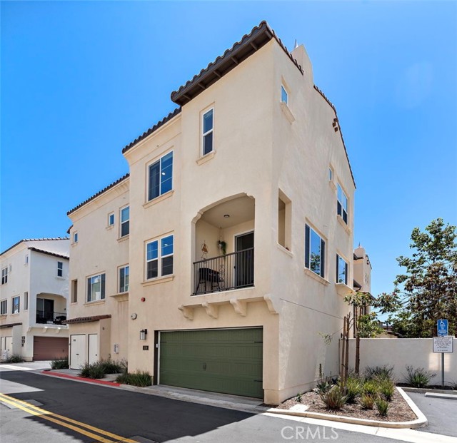Detail Gallery Image 25 of 25 For 339 Ford Rd, Costa Mesa,  CA 92627 - 2 Beds | 2/1 Baths