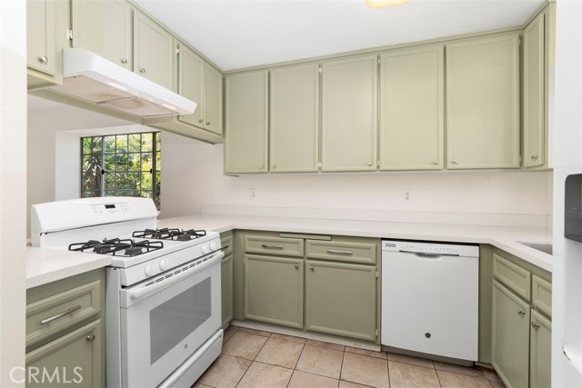 Photo #3: OC23168751 Listing 