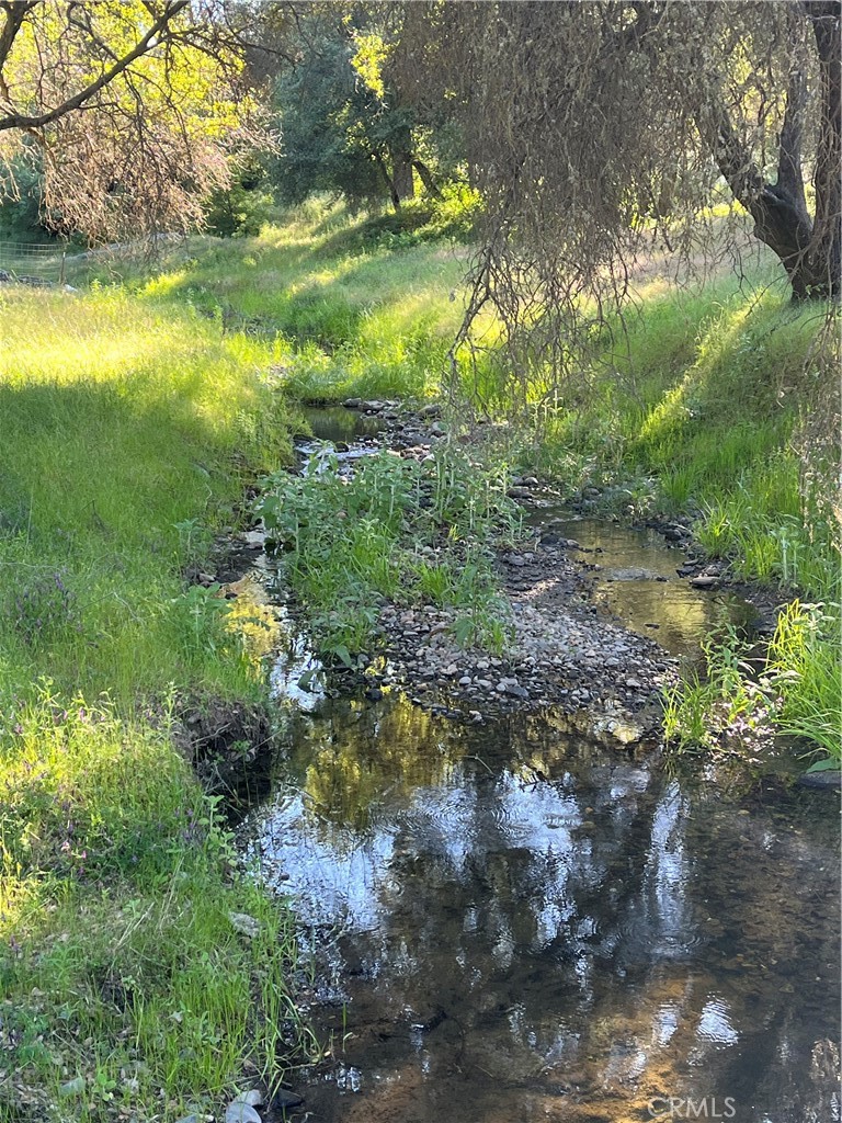 https://media.crmls.org/medias/f3af62be-9ef6-4230-ab38-488e0d541f69.jpg?preset=X-Large