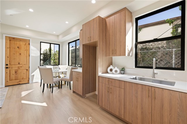 Detail Gallery Image 44 of 73 For 4026 Garden Ave, Los Angeles,  CA 90039 - 5 Beds | 4/2 Baths