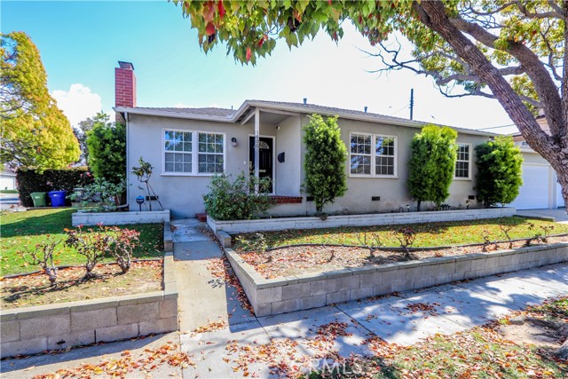 1600 21st Street, Manhattan Beach, California 90266, 3 Bedrooms Bedrooms, ,2 BathroomsBathrooms,Residential,Sold,21st,PW22044227