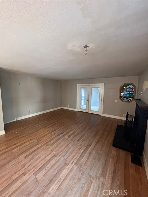 Detail Gallery Image 14 of 26 For 82 Avalon Terrace Rd, Avalon,  CA 90704 - 3 Beds | 2 Baths