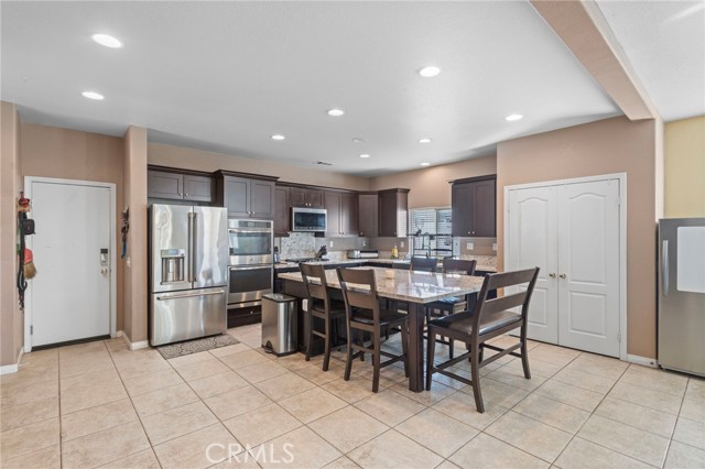 Detail Gallery Image 8 of 30 For 29376 Woodbine, Menifee,  CA 92584 - 5 Beds | 3 Baths