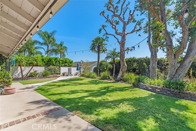 Detail Gallery Image 33 of 38 For 6022 Toyon Terrace, Yorba Linda,  CA 92886 - 4 Beds | 2/1 Baths