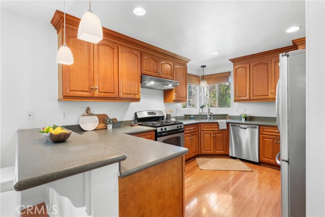 Detail Gallery Image 13 of 50 For 586 36th, Manhattan Beach,  CA 90266 - 3 Beds | 2 Baths