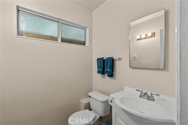 Detail Gallery Image 28 of 38 For 3305 Dalhart Ave, Simi Valley,  CA 93063 - 3 Beds | 2/1 Baths