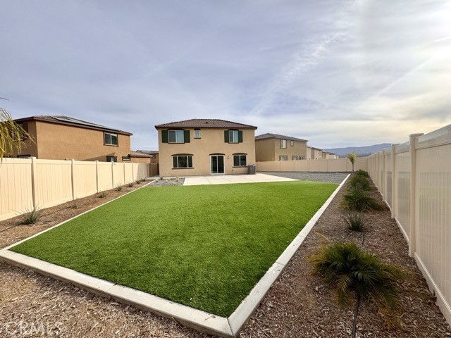 Detail Gallery Image 39 of 44 For 19401 Brush Creek Ave, Lake Elsinore,  CA 92532 - 4 Beds | 3 Baths