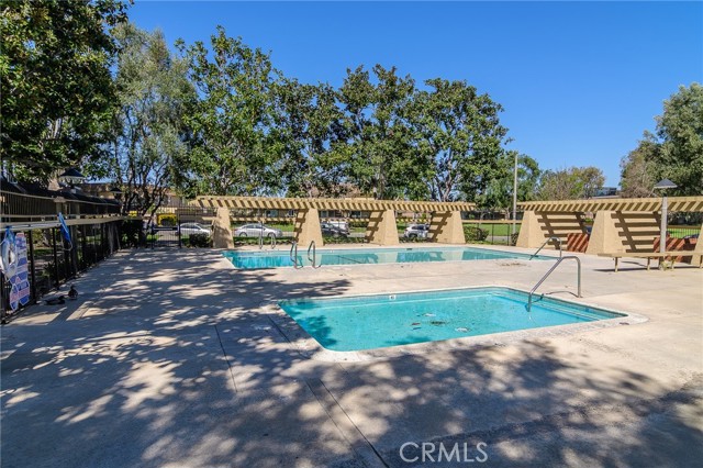 Detail Gallery Image 26 of 30 For 18237 Solano River Ct, Fountain Valley,  CA 92708 - 2 Beds | 2 Baths