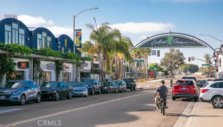 F3B308D7 9571 445A A828 36A0Bd0C6Be1 217 N Acacia Avenue, Solana Beach, Ca 92075 &Lt;Span Style='BackgroundColor:transparent;Padding:0Px;'&Gt; &Lt;Small&Gt; &Lt;I&Gt; &Lt;/I&Gt; &Lt;/Small&Gt;&Lt;/Span&Gt;