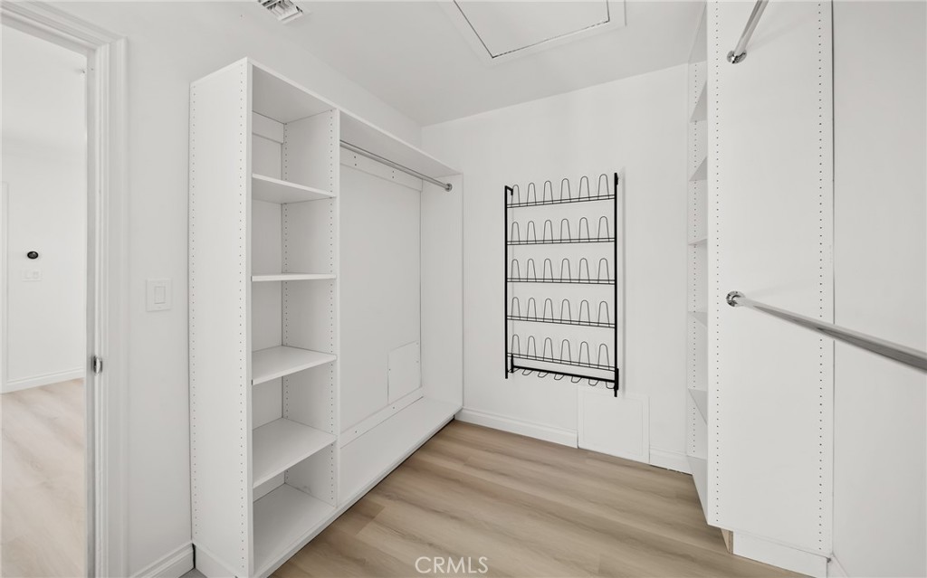 MLS #LG25270417 image #385