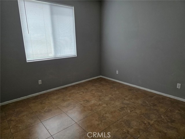 Detail Gallery Image 17 of 45 For 13491 Falcon Ridge Rd, Corona,  CA 92880 - 4 Beds | 3 Baths