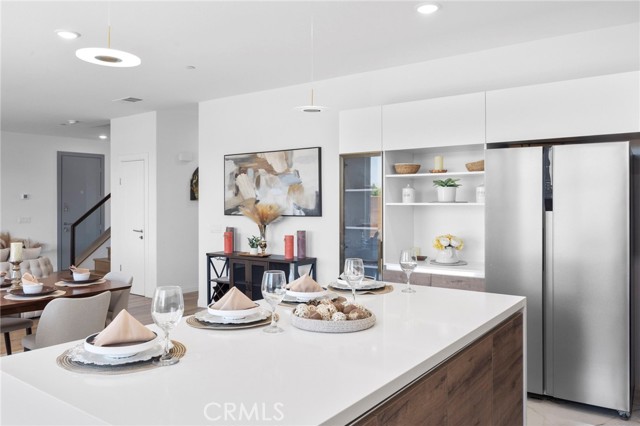 Detail Gallery Image 8 of 29 For 14416 Buvan Ct, Moreno Valley,  CA 92555 - 5 Beds | 3/1 Baths