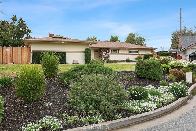 1975 Meadow View Court photo 2