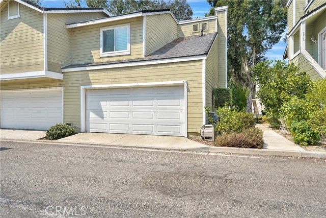 Detail Gallery Image 1 of 1 For 6000 Waterbury Ct #141,  Yorba Linda,  CA 92887 - 2 Beds | 2/1 Baths