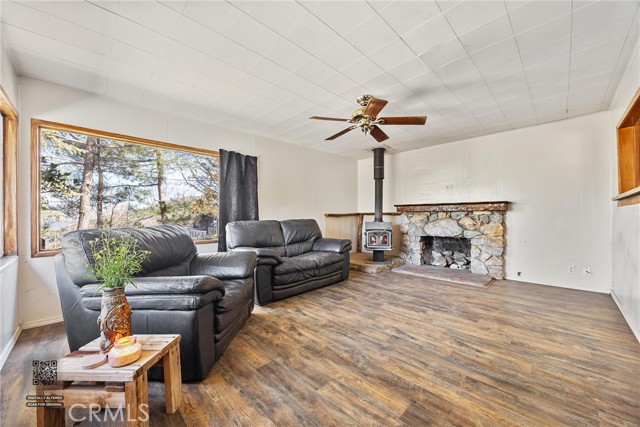 Detail Gallery Image 5 of 25 For 209 E End, Frazier Park,  CA 93225 - 2 Beds | 1 Baths