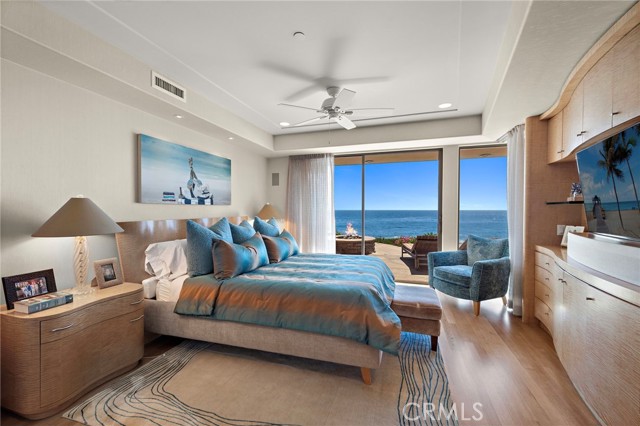Detail Gallery Image 16 of 38 For 1603 S Coast Hwy #F,  Laguna Beach,  CA 92651 - 3 Beds | 2/1 Baths