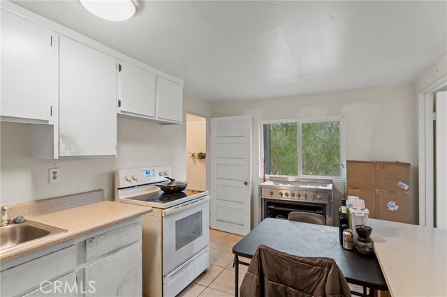 Kitchen in apartment - not known to be permitted, not upgraded