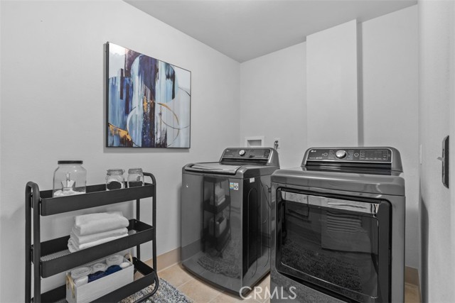 Detail Gallery Image 27 of 31 For 525 Vista Flora, Newport Beach,  CA 92660 - 3 Beds | 2/1 Baths