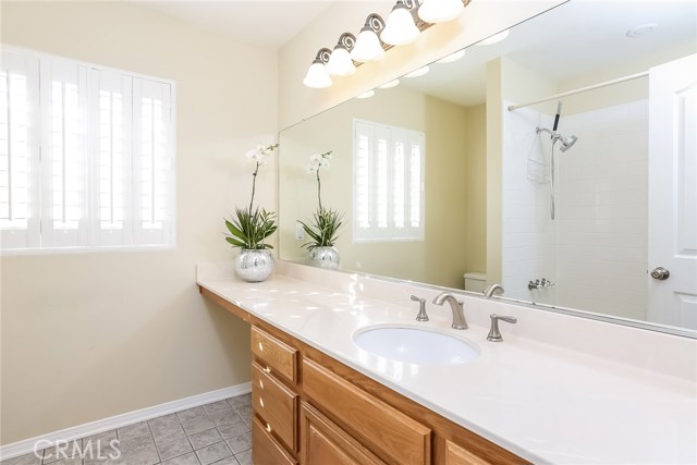 Hallway full bath up stairs