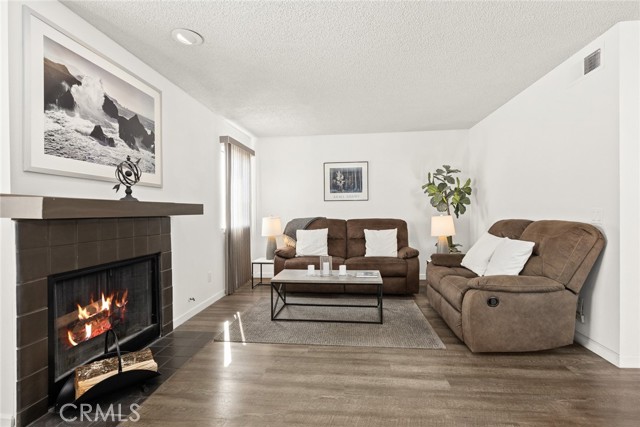 Detail Gallery Image 10 of 38 For 674 E Workman St, Covina,  CA 91723 - 2 Beds | 2/1 Baths