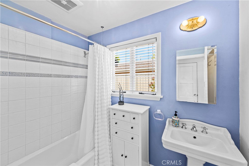 MLS #LG25255328 image #12