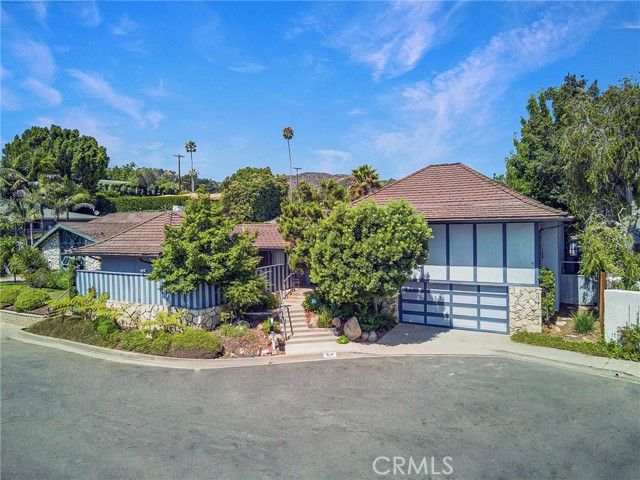 Image 3 for 828 Glenmere Way, Los Angeles, CA 90049