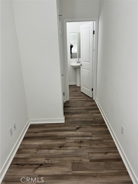 Detail Gallery Image 11 of 30 For 4472 S Bryant Paseo, Ontario,  CA 91762 - 4 Beds | 3/1 Baths