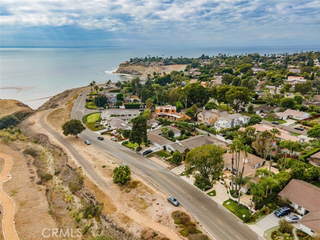 541 Paseo Lunado, Palos Verdes Estates, California 90274, 4 Bedrooms Bedrooms, ,3 BathroomsBathrooms,Residential,Sold,Paseo Lunado,PV21184616