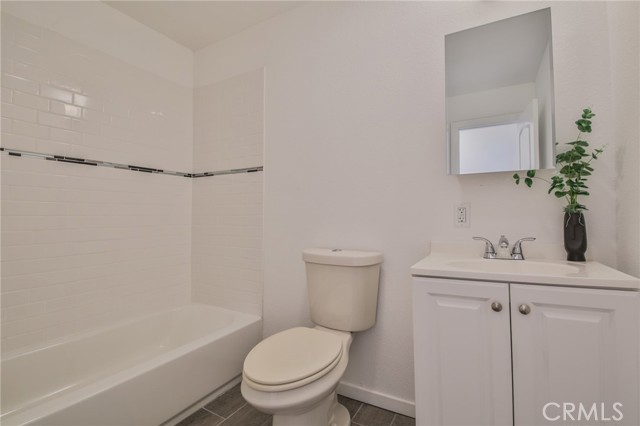 Detail Gallery Image 28 of 48 For 8924 S Budlong Ave, Los Angeles,  CA 90044 - 3 Beds | 2 Baths