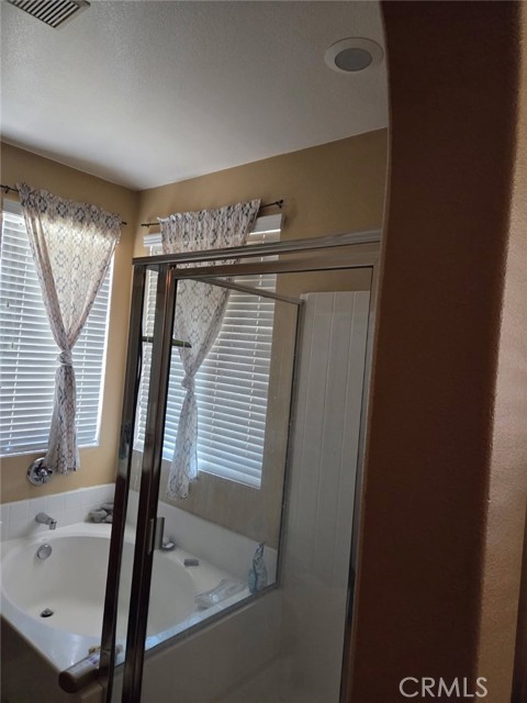 12333 Andrea Drive, Victorville CA: https://media.crmls.org/medias/f3bc3f3d-1c57-41aa-bdc0-da57cf3cb35d.jpg