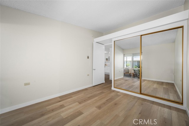 13061 Oak Hills Drive, Seal Beach CA: https://media.crmls.org/medias/f3bc640b-4016-483b-868f-9dc993f350f9.jpg