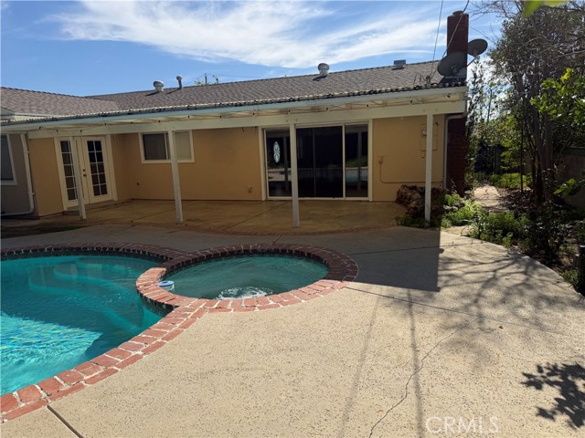 Detail Gallery Image 23 of 38 For 26141 Hatmor Dr, Calabasas,  CA 91302 - 4 Beds | 2 Baths