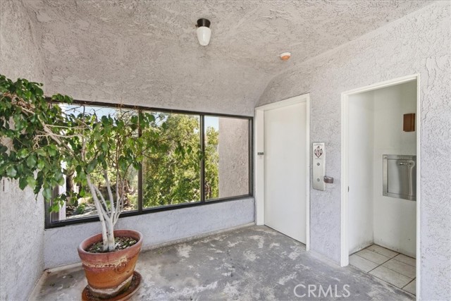 3555 Keystone Avenue, 15 photo 28