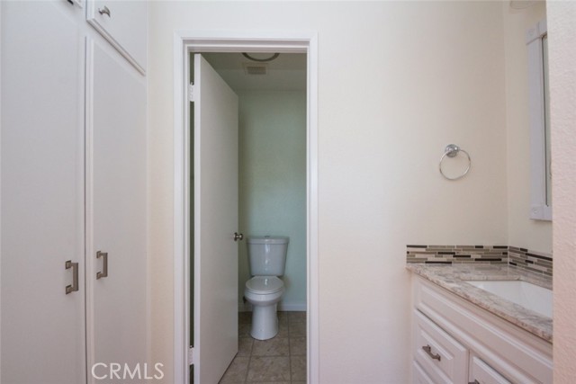Detail Gallery Image 22 of 38 For 2940 N Verdugo Rd #321,  Glendale,  CA 91208 - 2 Beds | 2 Baths