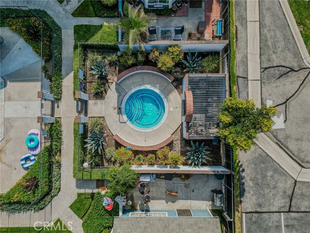 14738 Pioneer Boulevard, Norwalk CA: https://media.crmls.org/medias/f3be4885-f271-4f87-9a0e-437a9333b54b.jpg