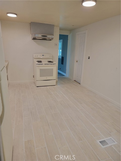 Detail Gallery Image 12 of 18 For 151 Pioneer Trl, Palm Springs,  CA 92262 - 2 Beds | 1 Baths