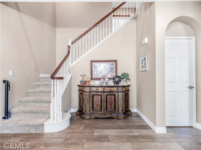 12820 Excalibur Drive, Eastvale CA: https://media.crmls.org/medias/f3bee74d-3ba1-4601-bfa9-38bf40677c26.jpg