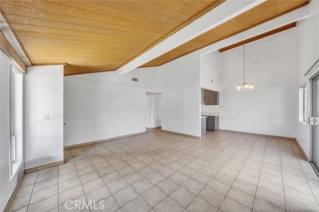 Detail Gallery Image 4 of 26 For 321 Spencer Ave, Upland,  CA 91786 - 2 Beds | 1 Baths