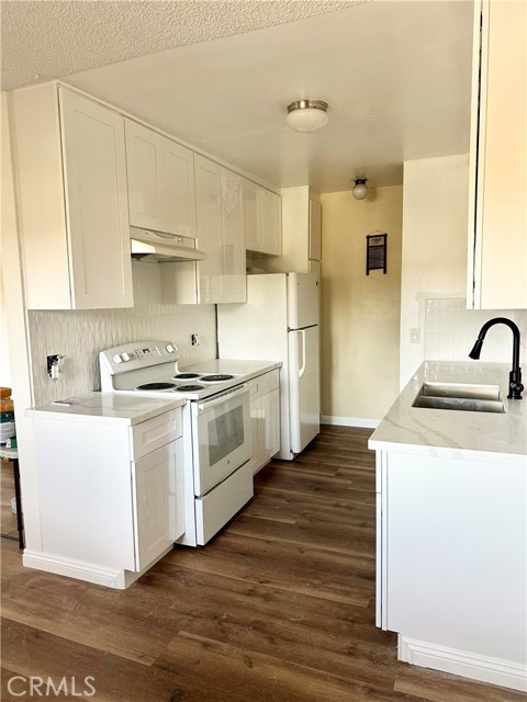 Detail Gallery Image 7 of 30 For 3424 Pueblo Ave #8,  Los Angeles,  CA 90032 - 2 Beds | 1 Baths