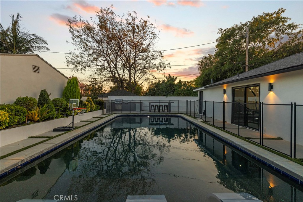 1521 N Columbus Avenue Glendale img 12