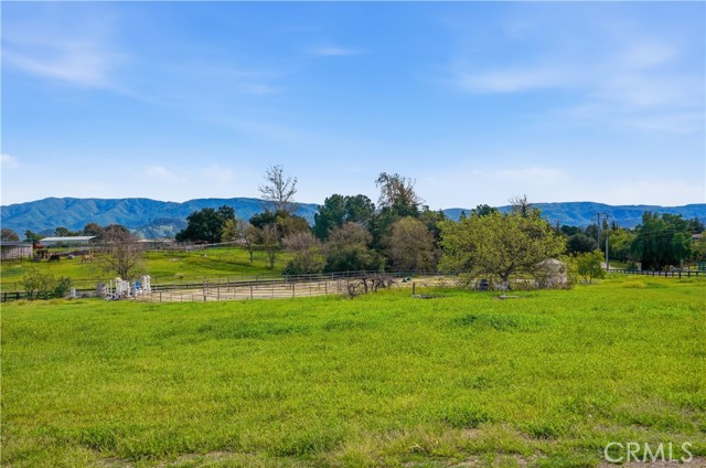 Detail Gallery Image 33 of 62 For 1510 Meadowvale Rd, Santa Ynez,  CA 93460 - 4 Beds | 2/1 Baths