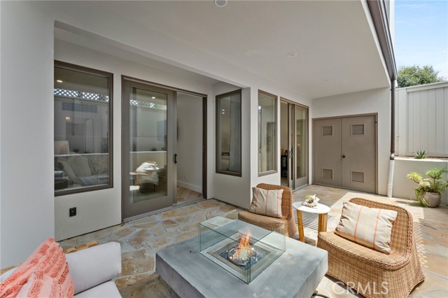 444 Morning Canyon Road, Corona del Mar CA: https://media.crmls.org/medias/f3c207b4-be80-4557-b58a-e2bfe0dceb83.jpg