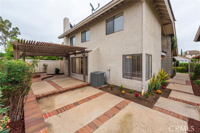 Detail Gallery Image 39 of 43 For 27 Lucero, Irvine,  CA 92620 - 4 Beds | 2/1 Baths