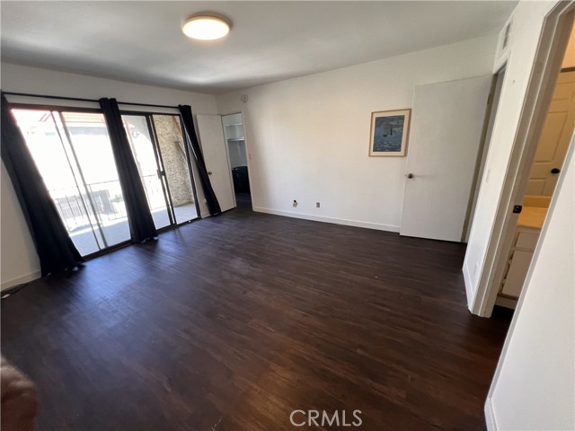 Detail Gallery Image 19 of 48 For 13243 Vanowen #2,  North Hollywood,  CA 91605 - 2 Beds | 3 Baths