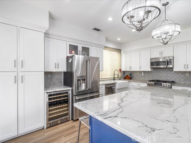 Detail Gallery Image 13 of 75 For 22821 Oak Knoll, Carson,  CA 90745 - 4 Beds | 3 Baths